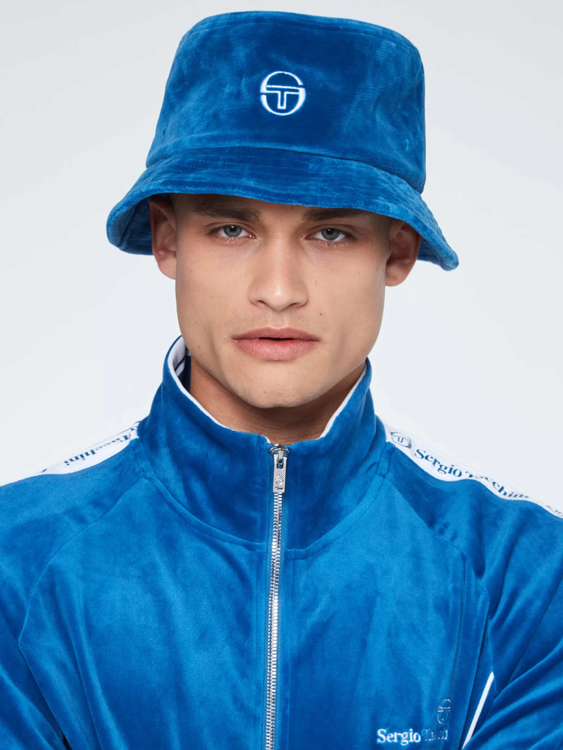 Sergio Tacchini Velour Bucket Hat-