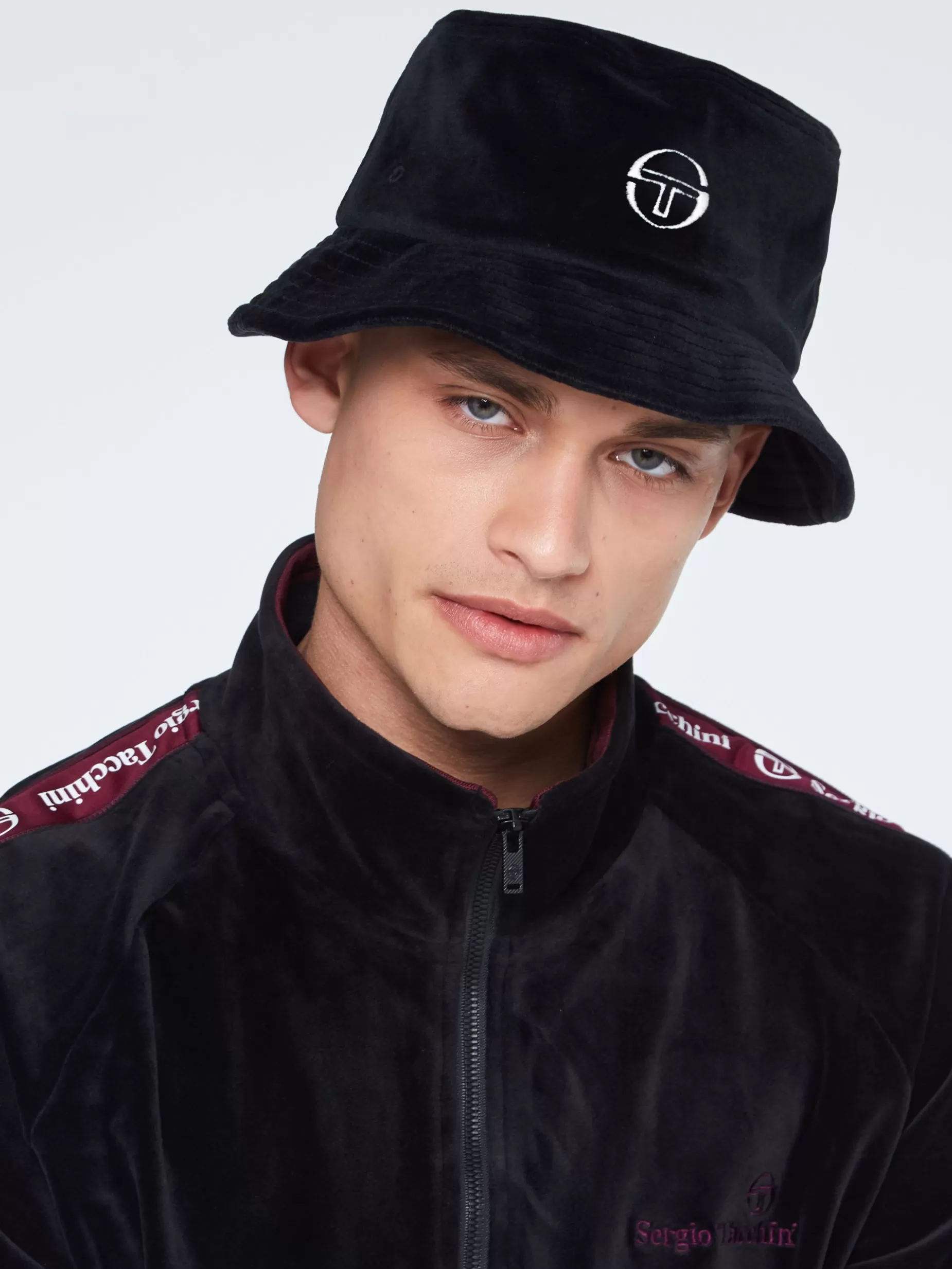 Sergio Tacchini Velour Bucket Hat-