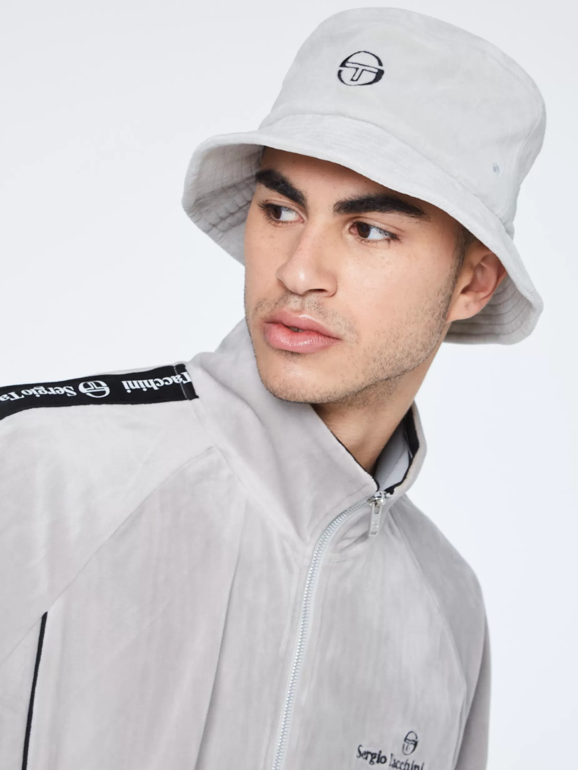 Sergio Tacchini Velour Bucket Hat-